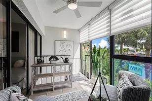 807 River Point Dr, Naples, FL 34102 - Photo 23