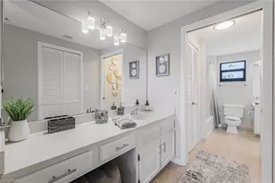 807 River Point Dr, Naples, FL 34102 - Photo 15