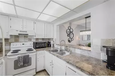 807 River Point Dr #102D, Naples, FL 34102 - Photo 11