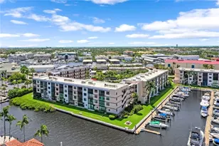 807 River Point Dr, Naples, FL 34102 - Photo 25