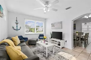 717 95th Ave N, Naples, FL 34108 - Photo 3