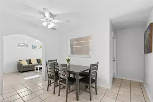 717 95th Ave N, Naples, FL 34108 - Photo 9