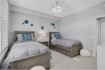 420 Cove Tower Dr #802, Naples, FL 34110 - Photo 13