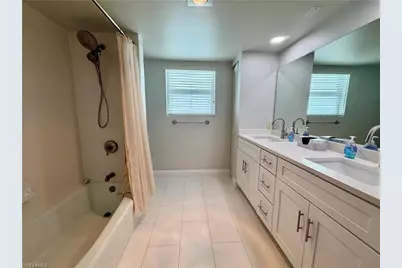 10701 Gulf Shore Dr #401, Naples, FL 34108 - Photo 19