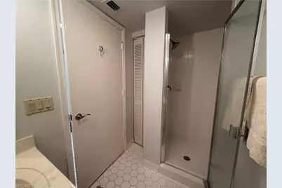 10701 Gulf Shore Dr #401, Naples, FL 34108 - Photo 25