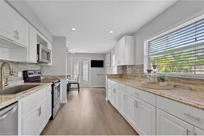 862 95th Ave N, Naples, FL 34108 - Photo 19