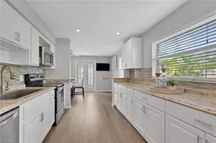 862 95th Ave N, Naples, FL 34108 - Photo 19