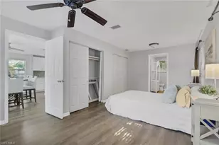 862 95th Ave N, Naples, FL 34108 - Photo 17