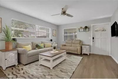 862 95th Ave N, Naples, FL 34108 - Photo 27