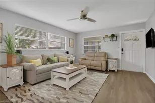 862 95th Ave N, Naples, FL 34108 - Photo 27
