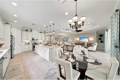 9256 Rialto Ln, Naples, FL 34119 - Photo 11