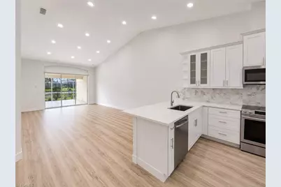 8204 Ibis Cove Cir #B212, Naples, FL 34119 - Photo 9