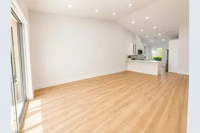 8204 Ibis Cove Cir #B212, Naples, FL 34119 - Photo 11
