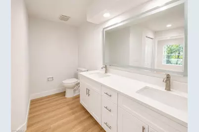 8204 Ibis Cove Cir #B212, Naples, FL 34119 - Photo 17