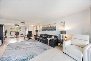413 Augusta Blvd, Naples, FL 34113 - Photo 11