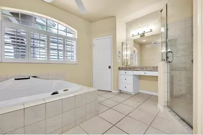12898 Kedleston Cir, Fort Myers, FL 33912 - Photo 25