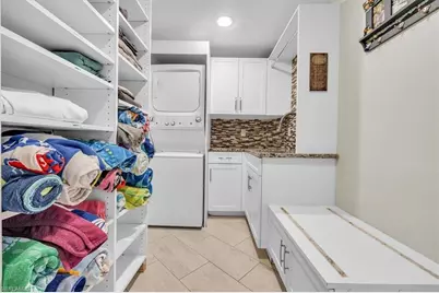 12898 Kedleston Cir, Fort Myers, FL 33912 - Photo 19