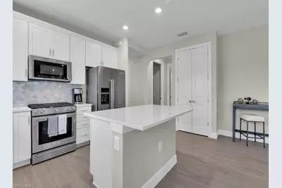 11694 Canal Grande Dr, Fort Myers, FL 33913 - Photo 15