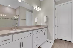 11694 Canal Grande Dr, Fort Myers, FL 33913 - Photo 31