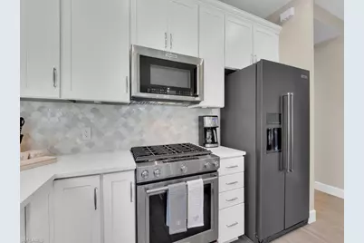 11694 Canal Grande Dr, Fort Myers, FL 33913 - Photo 13