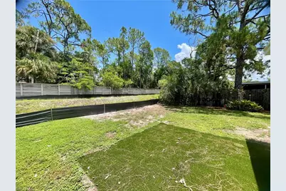3183 Poinciana Dr, Naples, FL 34105 - Photo 13