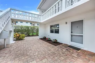 780 10th Ave S, Naples, FL 34102 - Photo 13