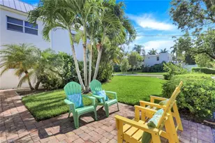 780 10th Ave S, Naples, FL 34102 - Photo 11