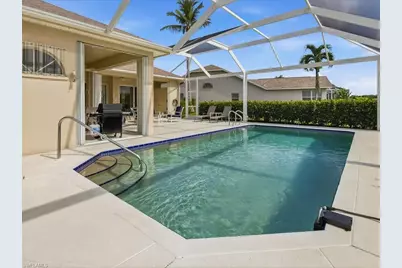 6670 Huntley Ln N, Naples, FL 34104 - Photo 37