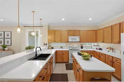 1892 Par Dr, Naples, FL 34120 - Photo 7