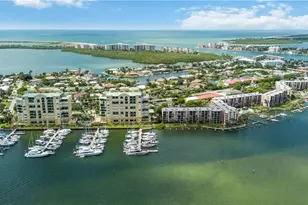 1081 Bald Eagle Dr, Marco Island, FL 34145 - Photo 19