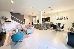 7317 Bristol Cir, Naples, FL 34120 - Photo 9
