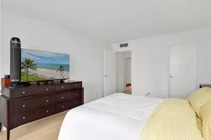 5 Bluebill Ave, Naples, FL 34108 - Photo 19