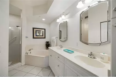 410 Bayfront Pl #2502, Naples, FL 34102 - Photo 7