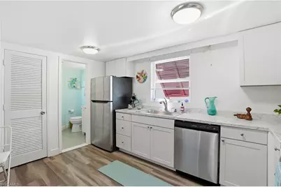 5431 Oak Ridge Ave, Fort Myers Beach, FL 33931 - Photo 15
