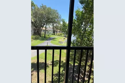 576 Retreat Dr #201, Naples, FL 34110 - Photo 43