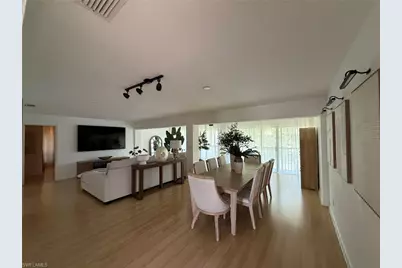 576 Retreat Dr #201, Naples, FL 34110 - Photo 3