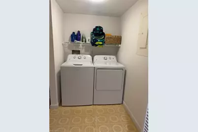 576 Retreat Dr #201, Naples, FL 34110 - Photo 31