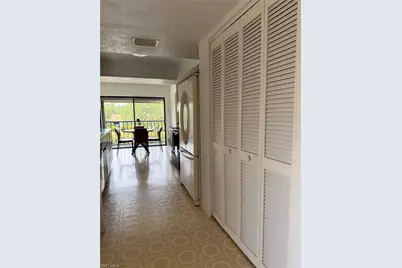 576 Retreat Dr #201, Naples, FL 34110 - Photo 27