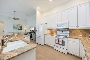 3463 Marbella Ct, Bonita Springs, FL 34134 - Photo 9