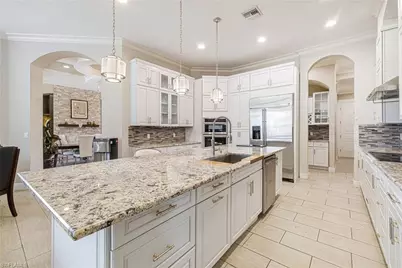 6871 Lakewood Isle Dr, Fort Myers, FL 33908 - Photo 7
