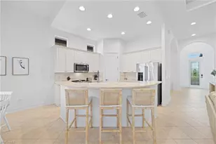 7828 Valencia Ct, Naples, FL 34113 - Photo 9
