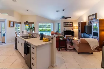 458 Countryside Dr, Naples, FL 34104 - Photo 9
