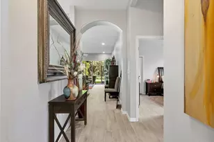 3625 Periwinkle Way, Naples, FL 34114 - Photo 9