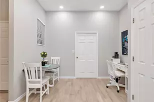 3625 Periwinkle Way, Naples, FL 34114 - Photo 13