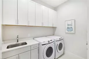 3176 Capistrano Ln, Naples, FL 34114 - Photo 27