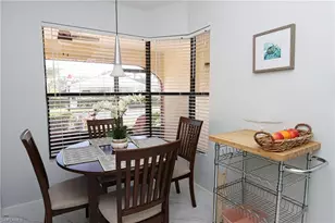 10805 Queen Anne Ln, Naples, FL 34109 - Photo 11