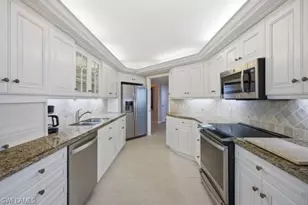 4901 Gulf Shore Blvd N, Naples, FL 34103 - Photo 13