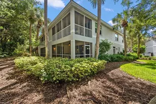 25204 Pelican Creek Cir, Bonita Springs, FL 34134 - Photo 7