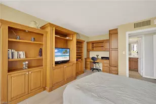 4001 Gulf Shore Blvd N, Naples, FL 34103 - Photo 19