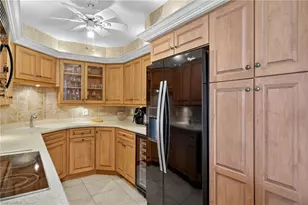 4001 Gulf Shore Blvd N, Naples, FL 34103 - Photo 11